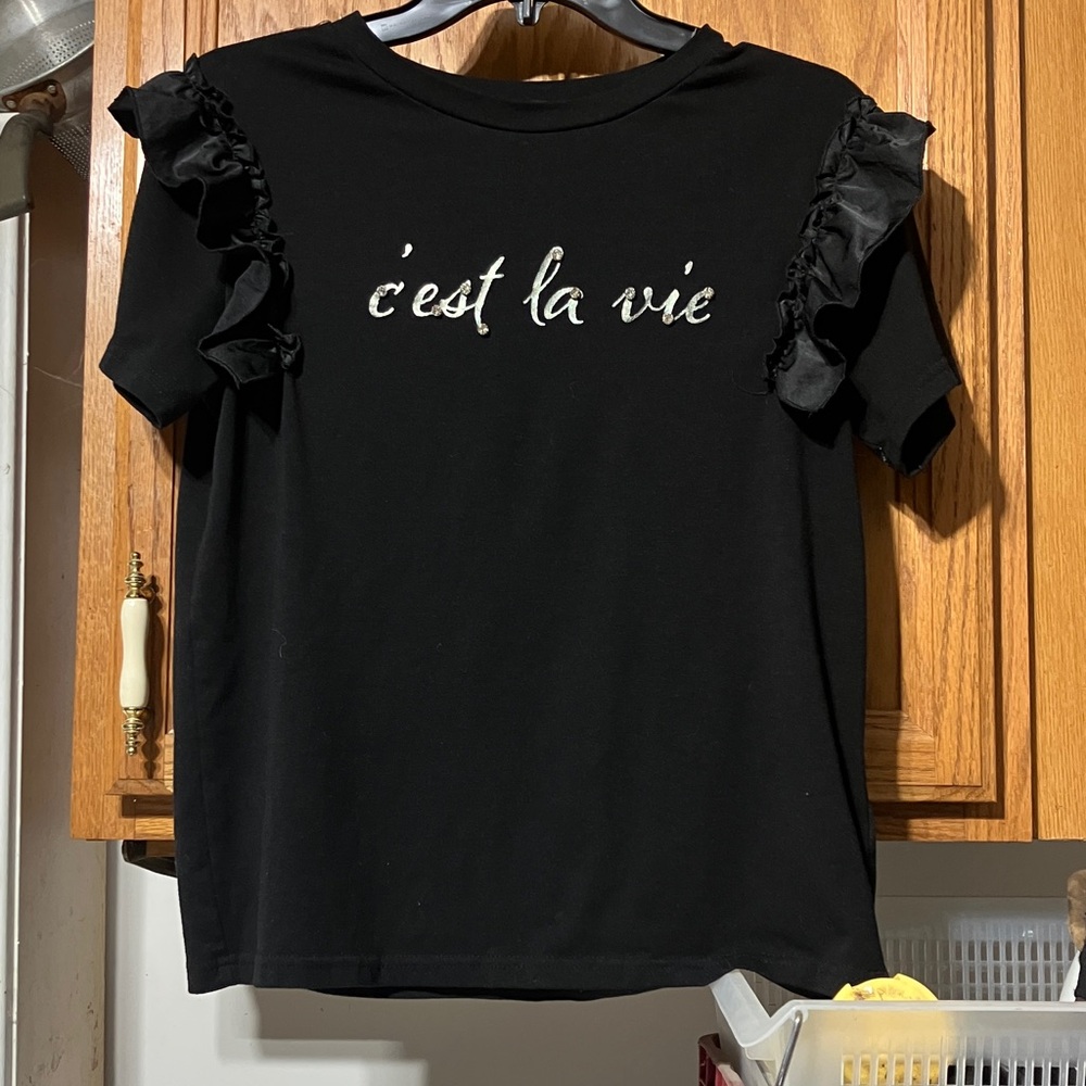 3/$30 UNIQUE Black Ruffle Short Sleeve  Top Embodied W/ Sparkly Rhinestones Med